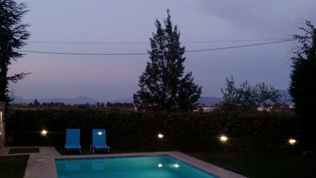 Apartment With Private Pool